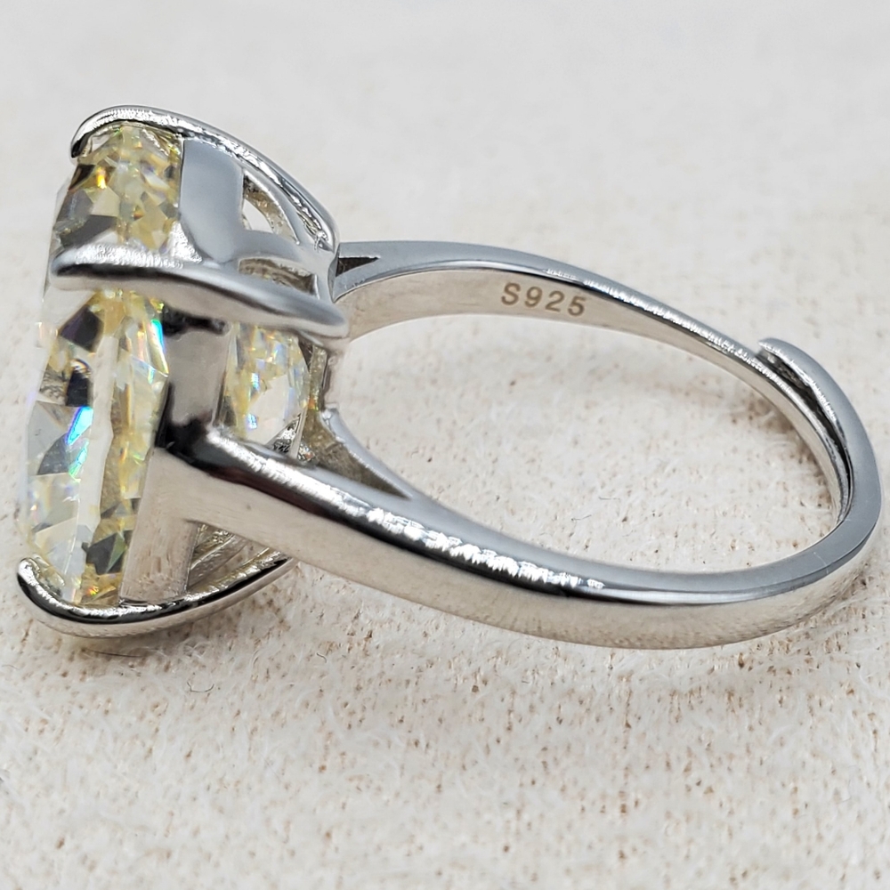 12CTW Assher Cut Radiant Ice Crushed High Carbon Lab Diamond Ring 925 Stamped - Picture 12 of 13